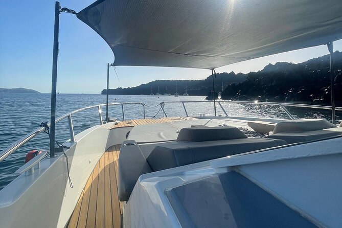 Private Caldera Cruise with Motor Yacht in Santorini - Volcano hot springs and the first swim