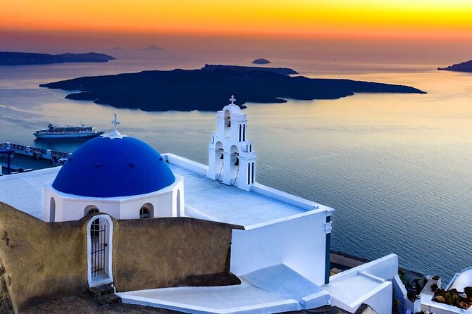 Private Custom Land Tour in Santorini with a Local - What the private vehicle changes