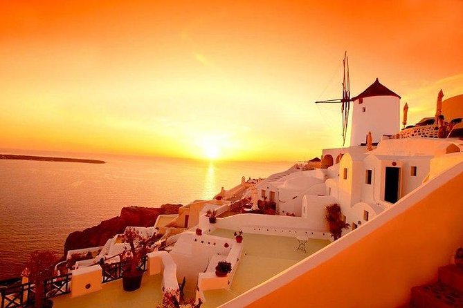 Private Custom Tour : Santorini Half day 5 hours ( morning or afternoon ) - What the driver-guide adds
