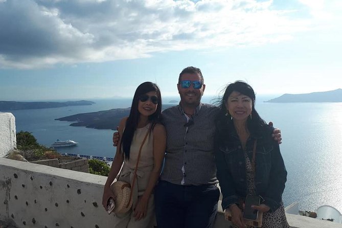 Private Custom Tour : Santorini Half day 5 hours ( morning or afternoon ) - Kamari Beach and Santorini’s black sand