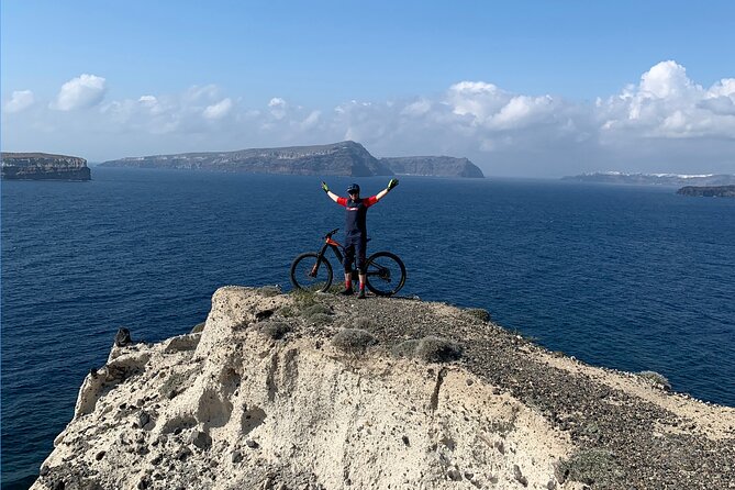 Private Electric Mountain Bike Experience and Tour in Santorini - Key points to know before you book