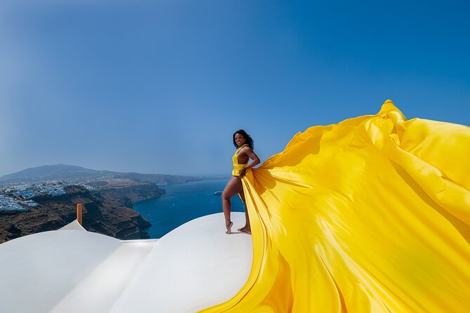 Private Express Flying Dress Photoshoot in Santorini – 30 Minutes - Key points to know before booking