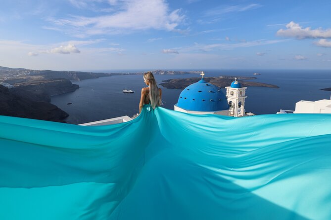 Private Express Flying Dress Photoshoot in Santorini – 30 Minutes - What you actually receive after the shoot