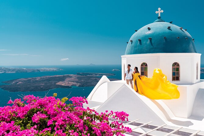 Private Flying Dress Photoshoot in Santorini - Choosing a dress that photographs well