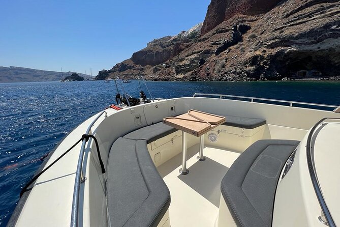 Private Full-Day Motor Yacht Cruise with Meal, Open Bar+Transfers - The volcano stop and optional hike