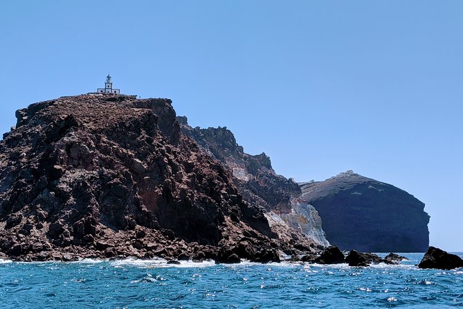 Private Full-Day Motor Yacht Cruise with Meal, Open Bar+Transfers - Palea Kameni and the sulfurous hot springs
