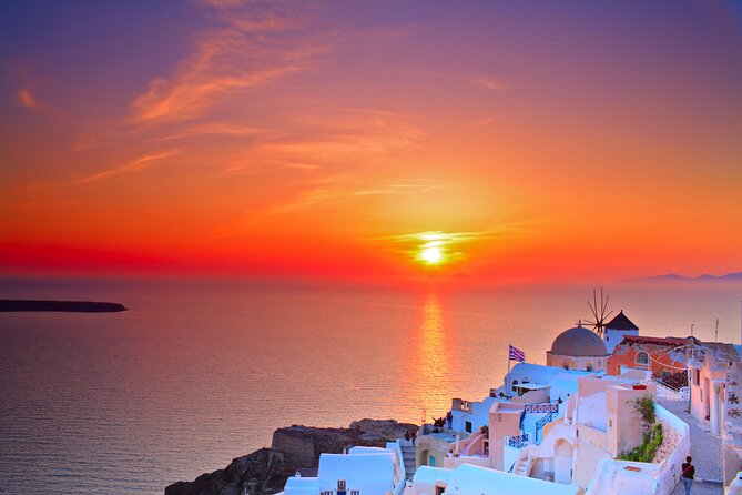 Private Half Day Tour with Wine Tasting in Santorini - Why this five-hour route works