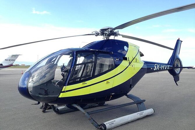 Private Helicopter Transfer from Santorini to Mykonos - Your Santorini pickup and transfer to the helipad