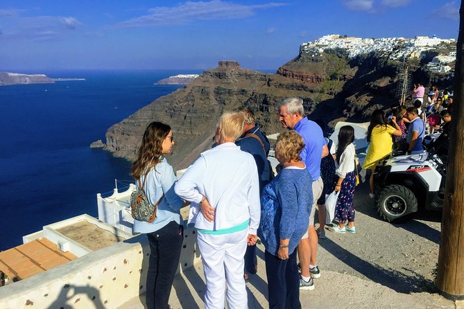 Private Santorini Day Tour & Native Driver - Why a private Santorini tour can make sense