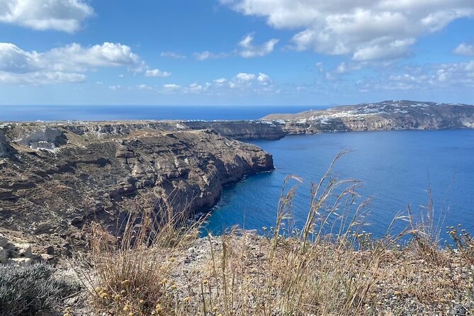 Private Santorini Highlights Tour – Scenic Views & Local Insight - Why this private Santorini tour works