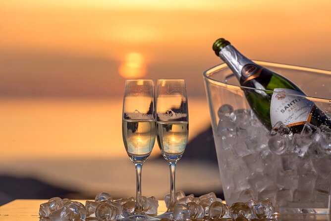 Private Sightseeing Tour with Dinner at Sunset - Perissa Black Sand Beach: a quick volcanic pause