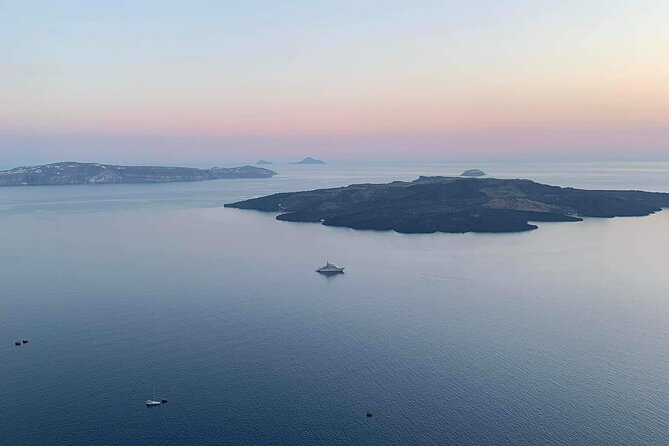 Private Tailor-Made Santorini Tour with Local Driver - Red Beach and Perissa bring volcanic Santorini down to sea level