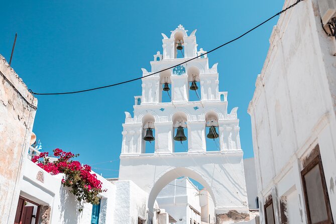 Private Tour: Discover South of Santorini - Red Beach and the southern shore