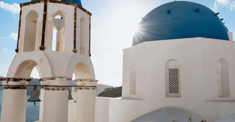 Private Tour of the Famous Blue Domes and Caldera - Why a private driver helps with photographs