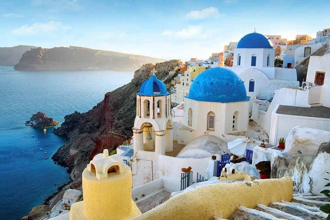 Private Tour Santorini best Attractions - Firostefani and the blue-domed church