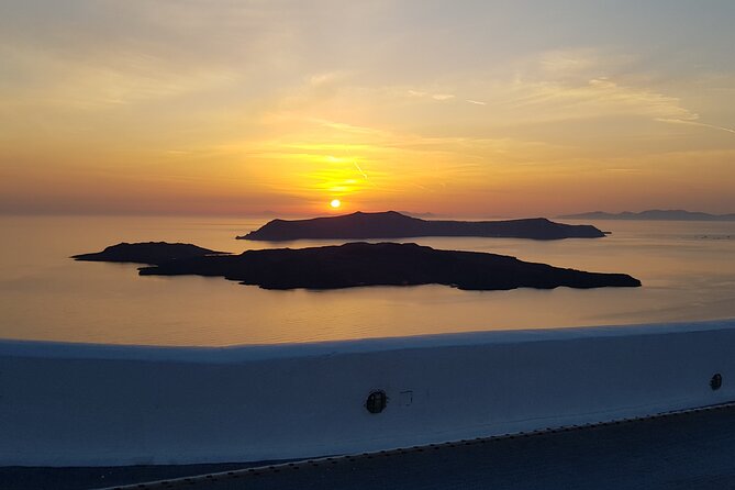 Private Transfer from-to Santorini airport to-from anywhere in Santorini Island - Direct rides across Santorini