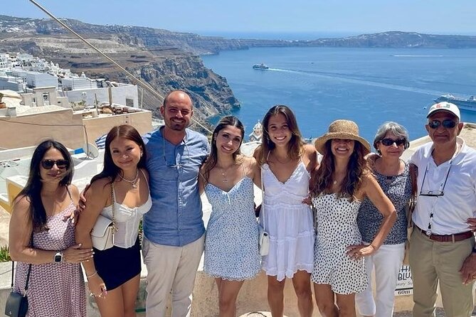 Private Transfer Santorini One-way From/To Airport, Port & Hotel - Meeting your driver at the airport