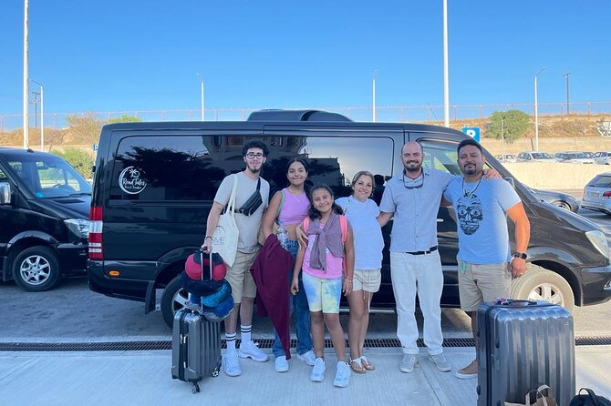 Private Transfer Santorini One-way From/To Airport, Port & Hotel - The ride to Oia, Fira, or the airport
