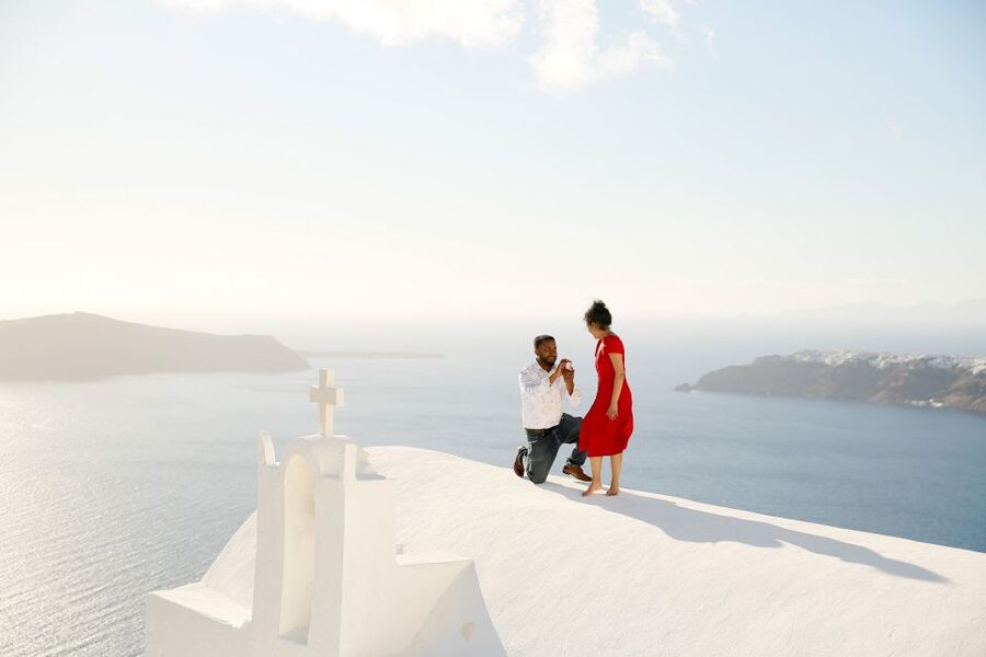 Proposal Photographer in Santorini - Planning the Santorini proposal before you arrive