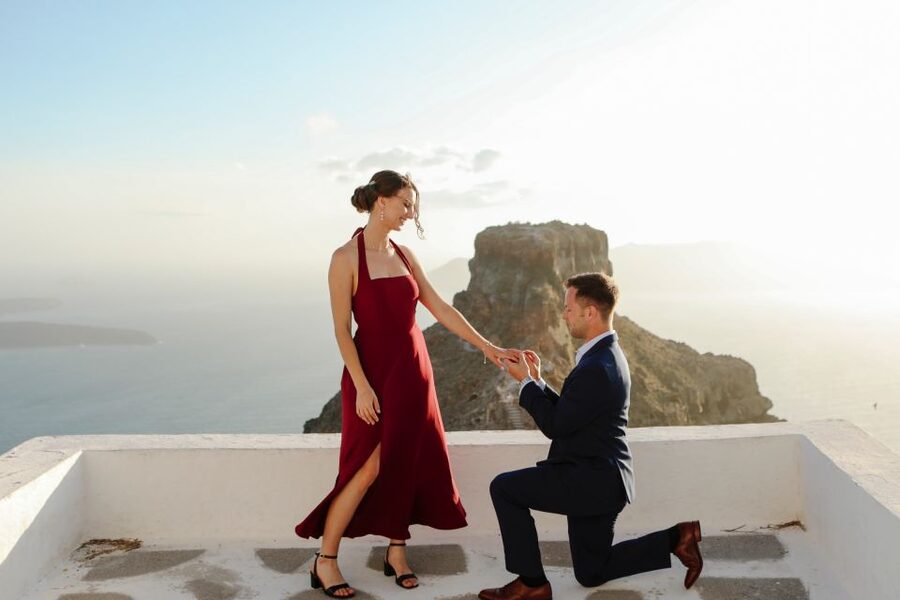 Proposal Photographer in Santorini - Choosing between one, two, or three hours