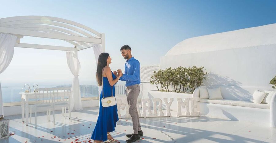 Proposal Photoshoot Santorini - Booking Flexibility and Practical Details