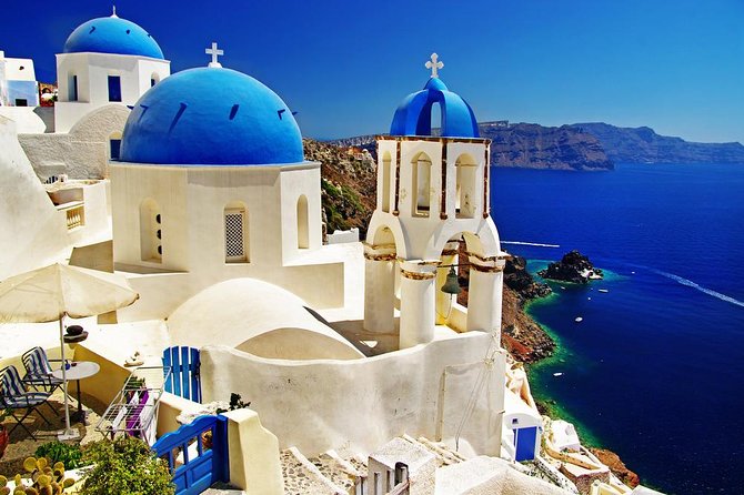 Round trip transfer For Oia - Arriving in Oia and getting your bearings