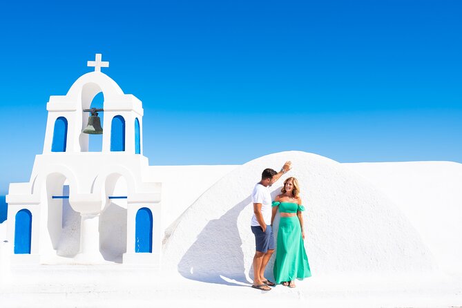 Santorini 2h Photoshoot with a photographer & transportation - Should you book the Santorini Skyline Events photoshoot?