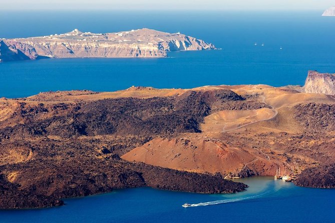 Santorini 30min Helicopter Tour - Imerovigli and Firostefani on the volcanic rim