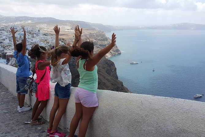 Santorini: 4hr Small Group Caldera Hike from Fira to Oia - The old castle and cave houses near Oia