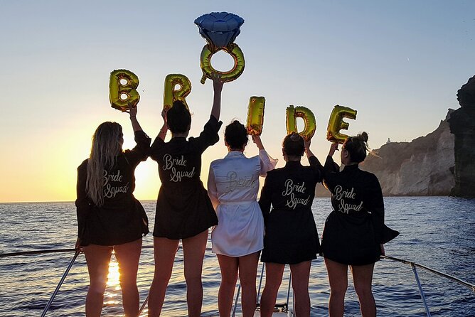 Santorini 5 - Hours Private Day Or Sunset Cruise with Bbq and Drinks - BBQ, Greek mezze, and Santorini wine