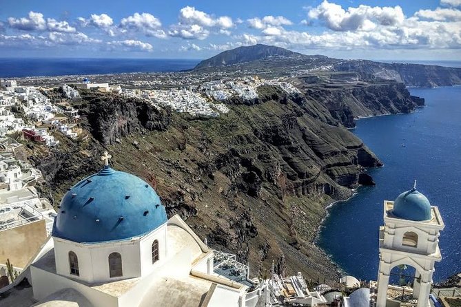 Santorini 5 Hours Sightseeing Tour - Oia: famous views, limited free time
