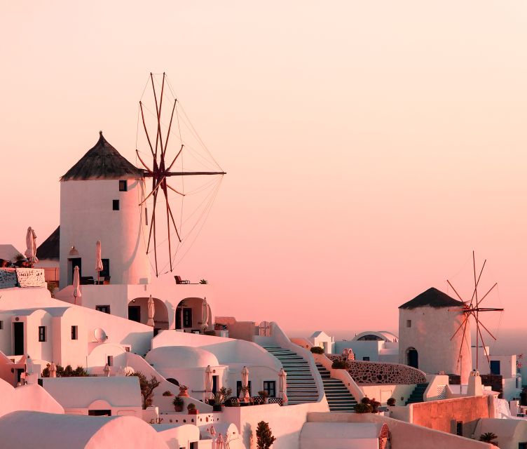 Santorini 5hour Semi-Private SECRET SUNSET Tour - Oia and the Blue Dome: the famous Santorini opening
