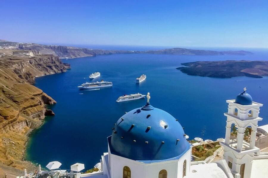 Santorini: 6-Hour Best of Santorini Private Experience - What the guides add to the day