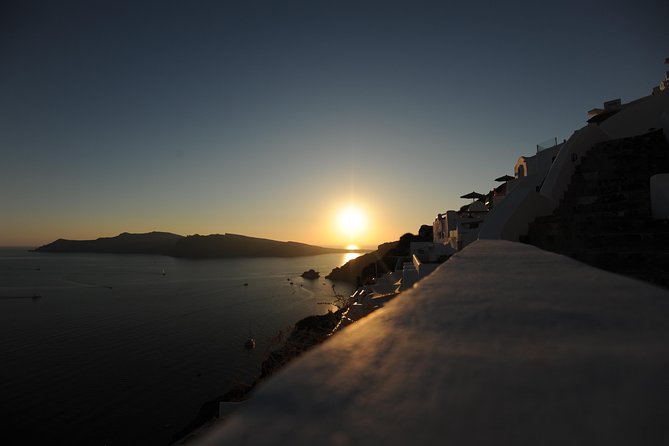 Santorini 6 Hour Private Custom Tour With a Local Driver - Akrotiri Lighthouse and Profitis Ilias