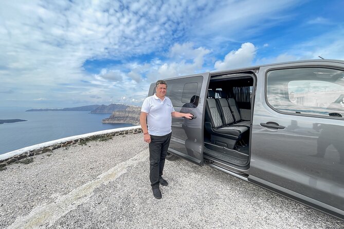 Santorini Airport to any Hotels or vice versa - A private arrival instead of a shared shuttle