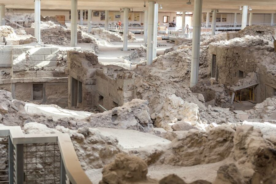 Santorini: Akrotiri Prehistoric City Guided Walking Tour - Why Akrotiri deserves your time