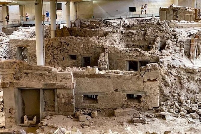Santorini , Akrotiri tour by a licensed guide - How long the visit takes