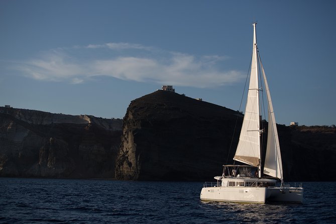 Santorini:All-inclusive Catamaran Cruise with Thirassia Stop - Why Santorini looks better from a catamaran