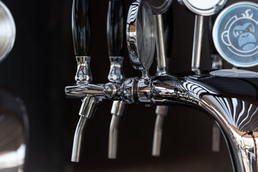 Santorini: Brewery Tour with Beer Tasting & Optional Meal - Who will enjoy this brewery visit?