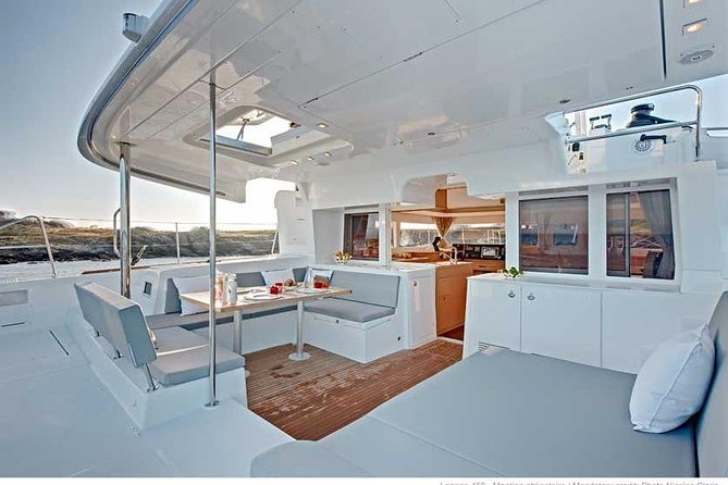 Santorini Caldera Sailing Tour with BBQ Lunch and Drinks - Why seeing Santorini from the sea matters