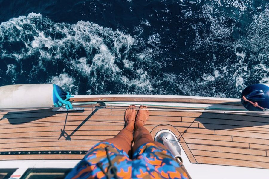 Santorini Caldera: Sunset Sailing Cruise with Meal - A seafood barbecue with local drinks