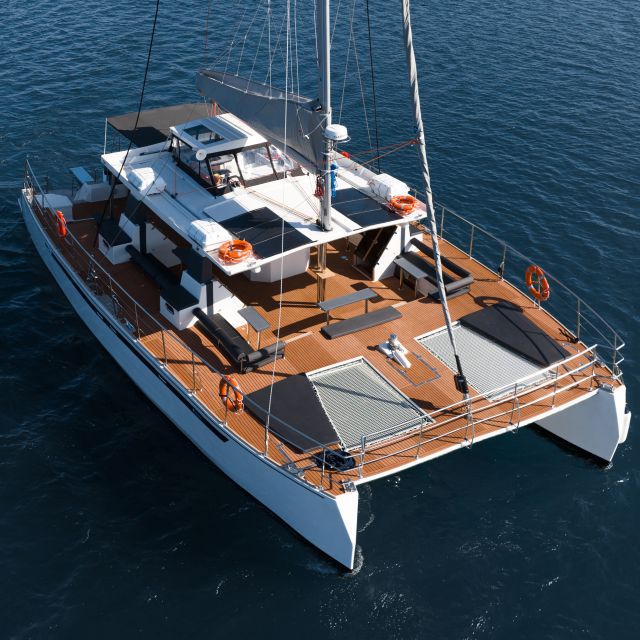 Santorini: Catamaran Caldera Cruise with Meal and Drinks - Pickup, drop-off, and the practical details