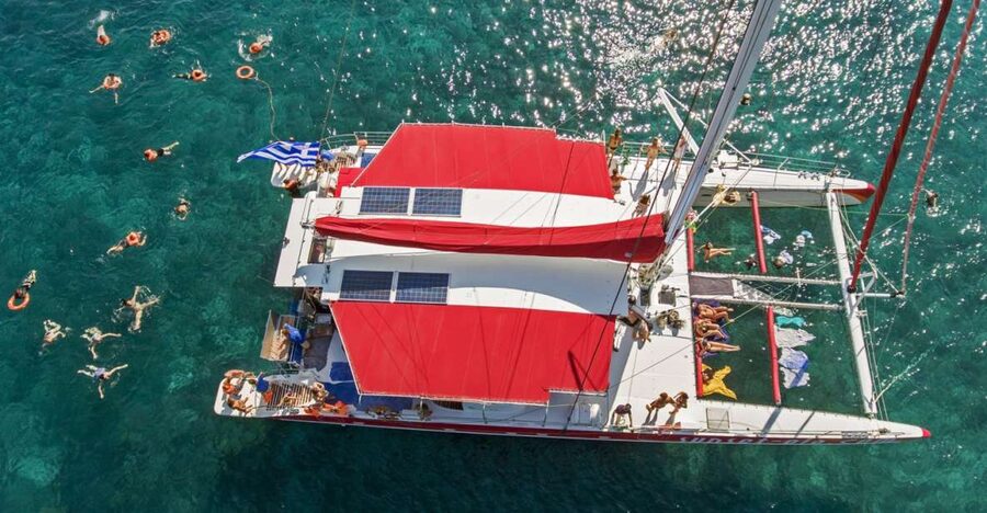 Santorini: Catamaran Cruise, Winery, & Oia Sunset Combo Tour - Key points at a glance
