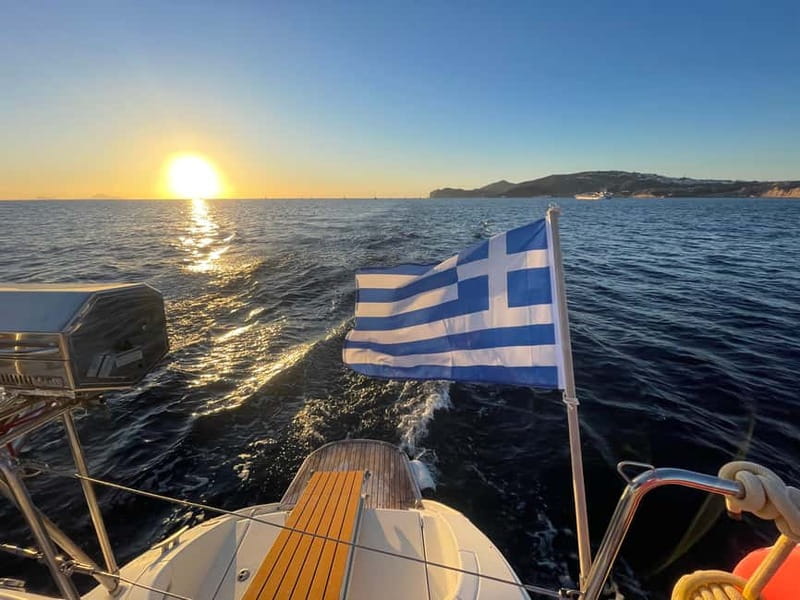 Santorini: Catamaran Cruise with Food and Drinks - Day Sailing or Sunset Cruise?
