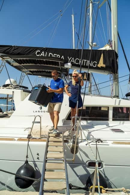 Santorini: Catamaran Cruise with Fresh Meal & Open Bar - Why Santorini looks better from a catamaran
