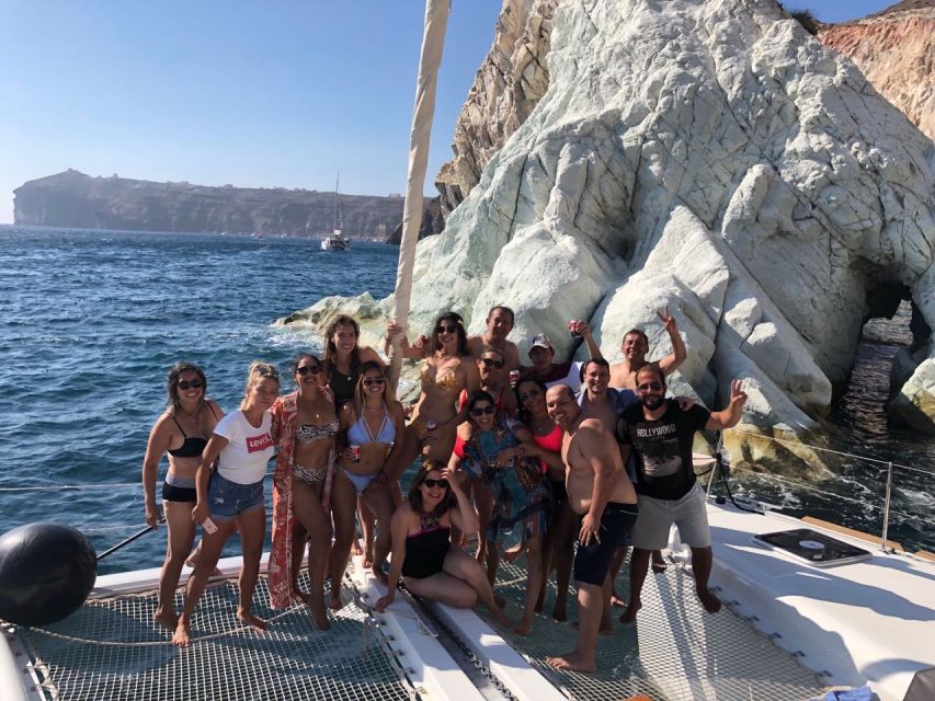 Santorini: Catamaran Cruise with Meal & Open Bar - Practical Tips Before You Book