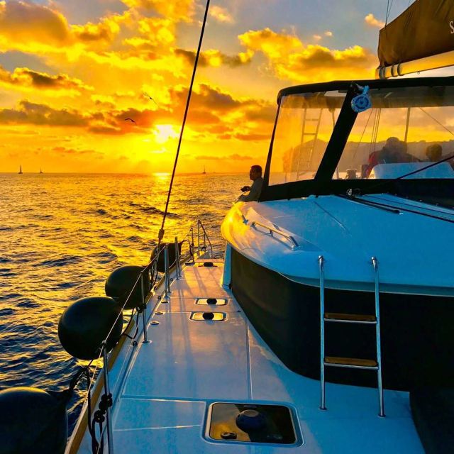 Santorini: Catamaran Cruise with Meal & Open Bar - Indian Rock, Black Mountain, and the Sunset Return