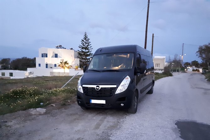 Santorini Chauffeur Services per Hour - A Private Santorini Day Without a Fixed Route