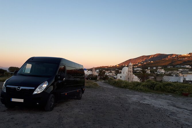 Santorini Chauffeur Services per Hour - Oia: The Famous View, With Flexible Timing