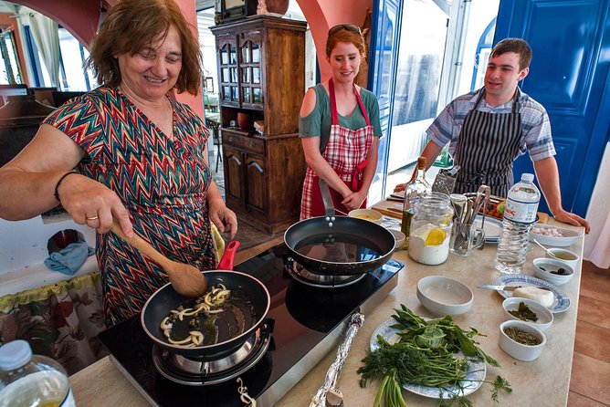 Santorini : Cooking Class & Easy Hike - Walking through vineyards, chapels, and old villas
